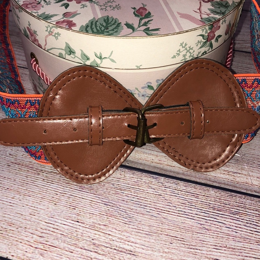 BELT - Picture 6 of 6